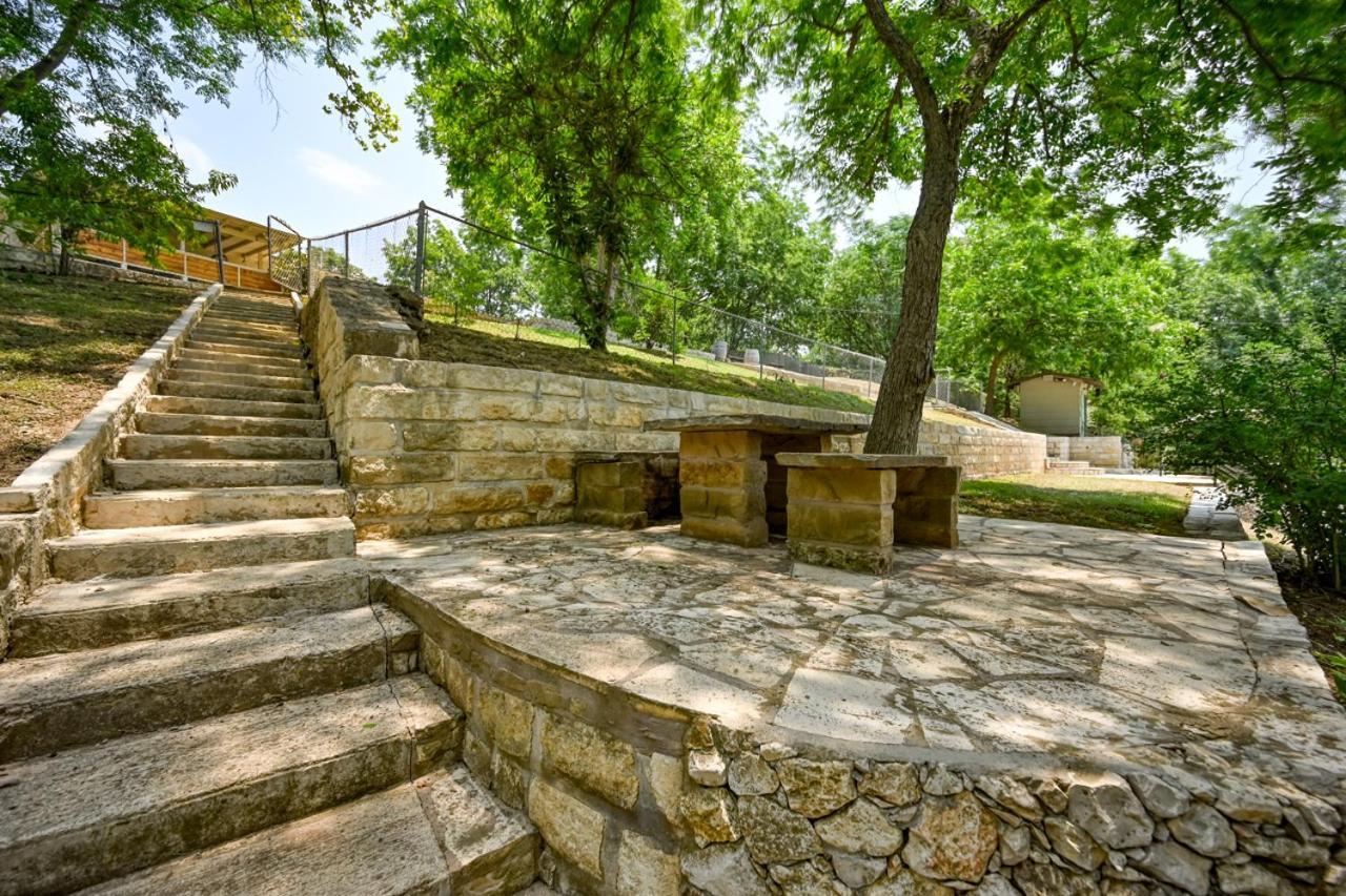 Luxury Lakefront Oasis With Boat Dock-Firepit McQueeney Dış mekan fotoğraf